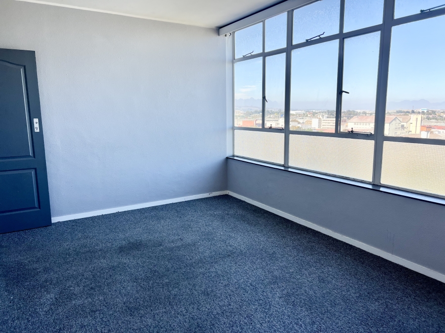 3 Bedroom Property for Sale in Bellville Central Western Cape
